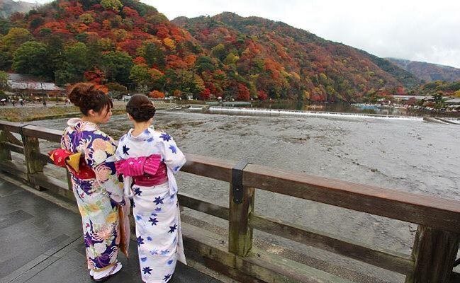 Persekitaran & Budaya Di Kansai (Musim Luruh)